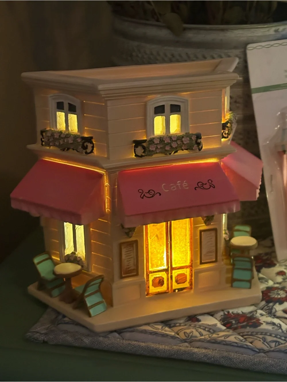 Miniature Ashland by Michaels lot - Picture 8 of 10